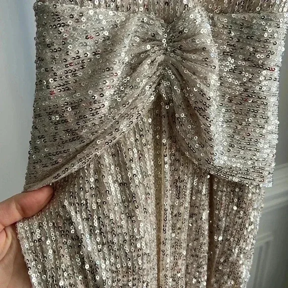 HELLO MOLLY DAZZLING NIGHTS SEQUIN MAXI DRESS - Picture 5 of 7